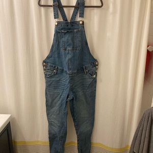 Isabel Maternity by Ingrid and Isabel Overalls size 6